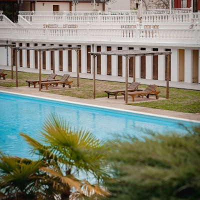 piscine Château de Fontager